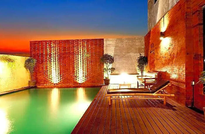 Dante 2* BALI