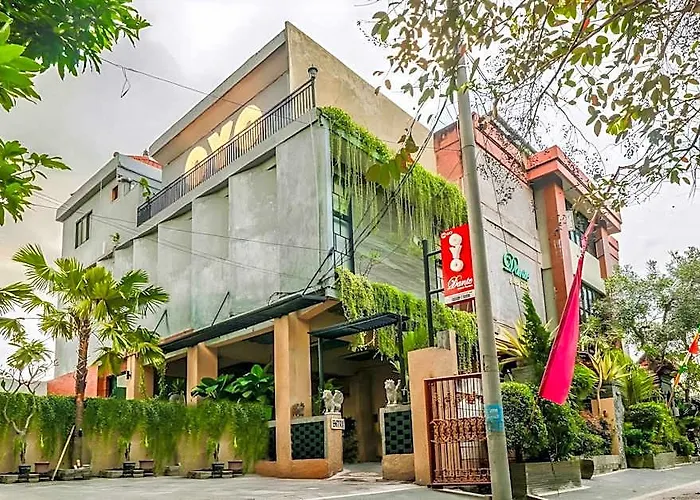 Hotel Dante 2*